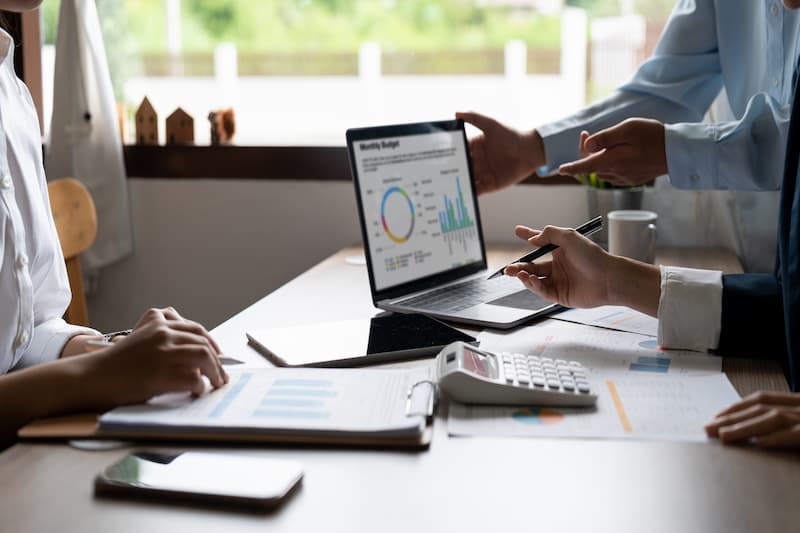 A Tax Preparers’ Guide to Meeting the 5 IRS Criteria